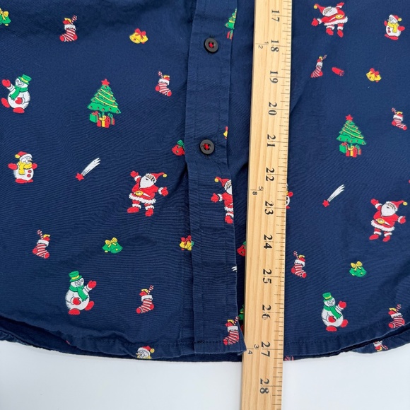 Eighth Avenue Shirt Men Medium Blue Button Up Christmas Santa Short Sleeve - Picture 8 of 9